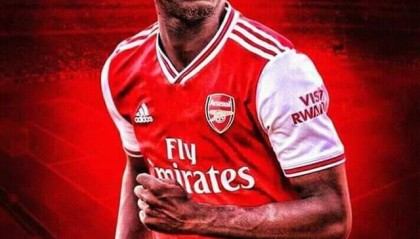  阿森纳绝杀曼联，史密斯·罗补时定乾坤