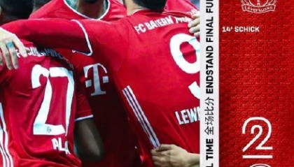  拜仁新援首秀梅开二度，助球队登顶积分榜  